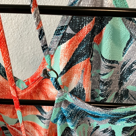 emote Tropical Sundress - Picture 5 of 5